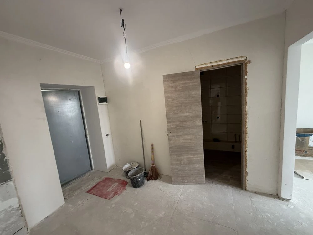 Продається 1-кімнатна квартира, вулиця Йови, 1