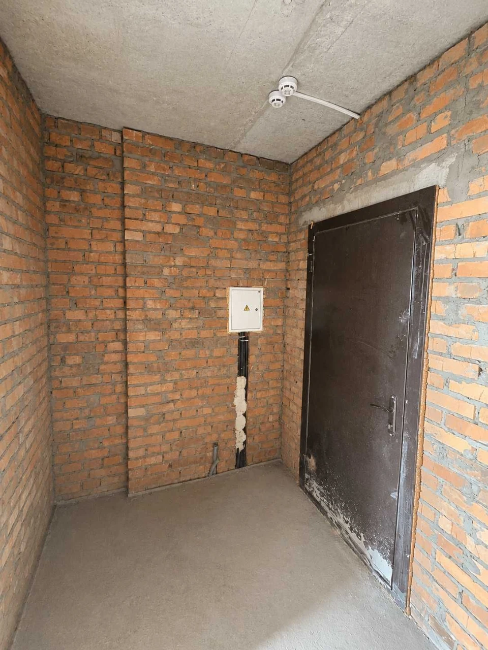 Продажа 1-комнатной квартиры в центре Борисполя, БЕЗ КОМИССИОН