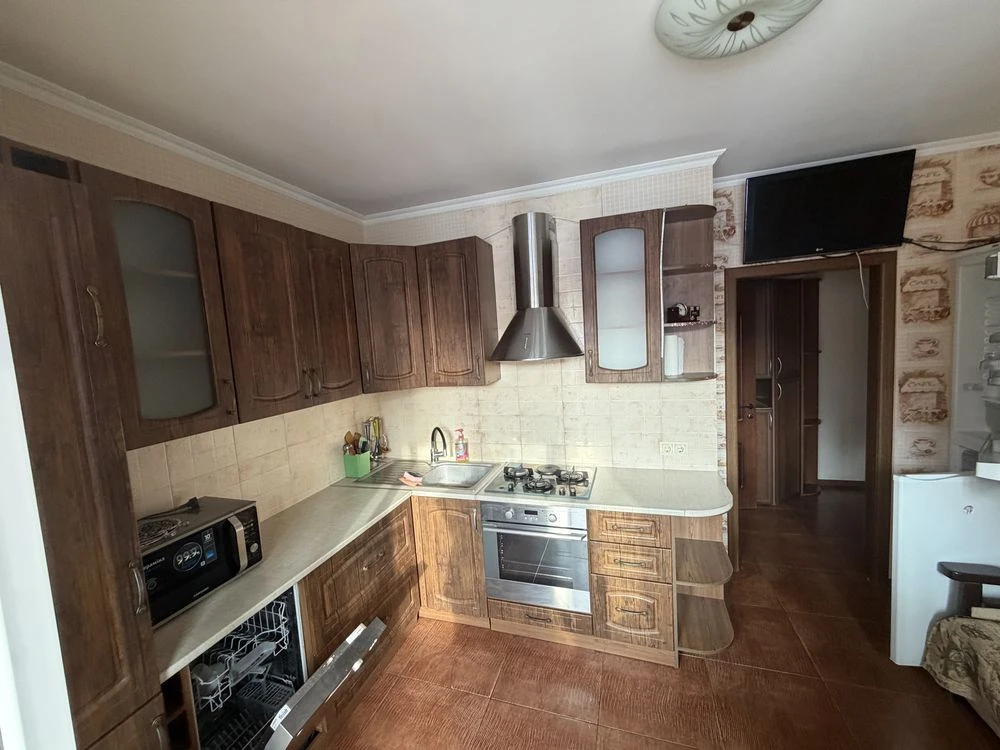 Продам 1 к квартиру , 53м2, 5/9- поверх, вул. Шевченка ЖК Ле