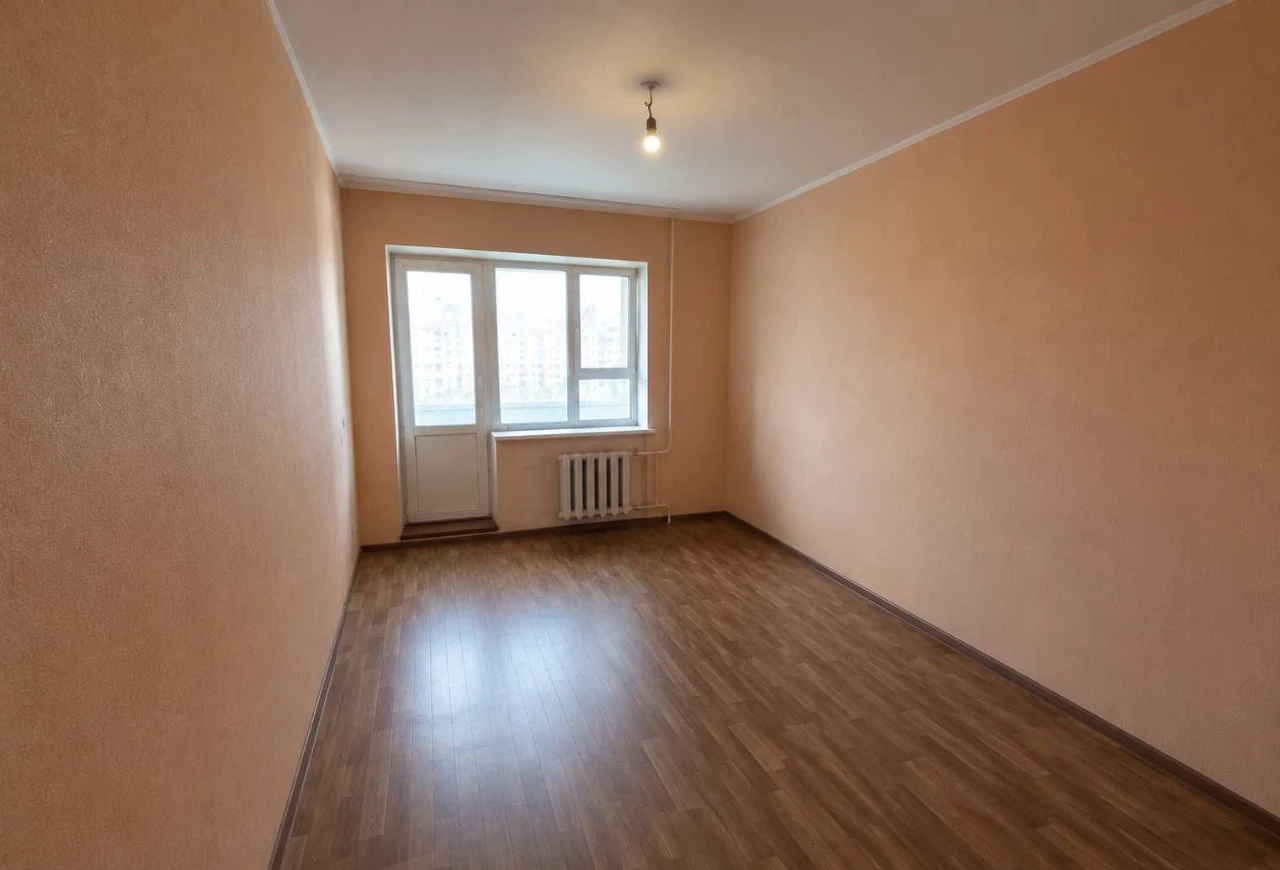 3-room apartment 67.8 m² | Refurbishment | Ecemarket district | Not corner