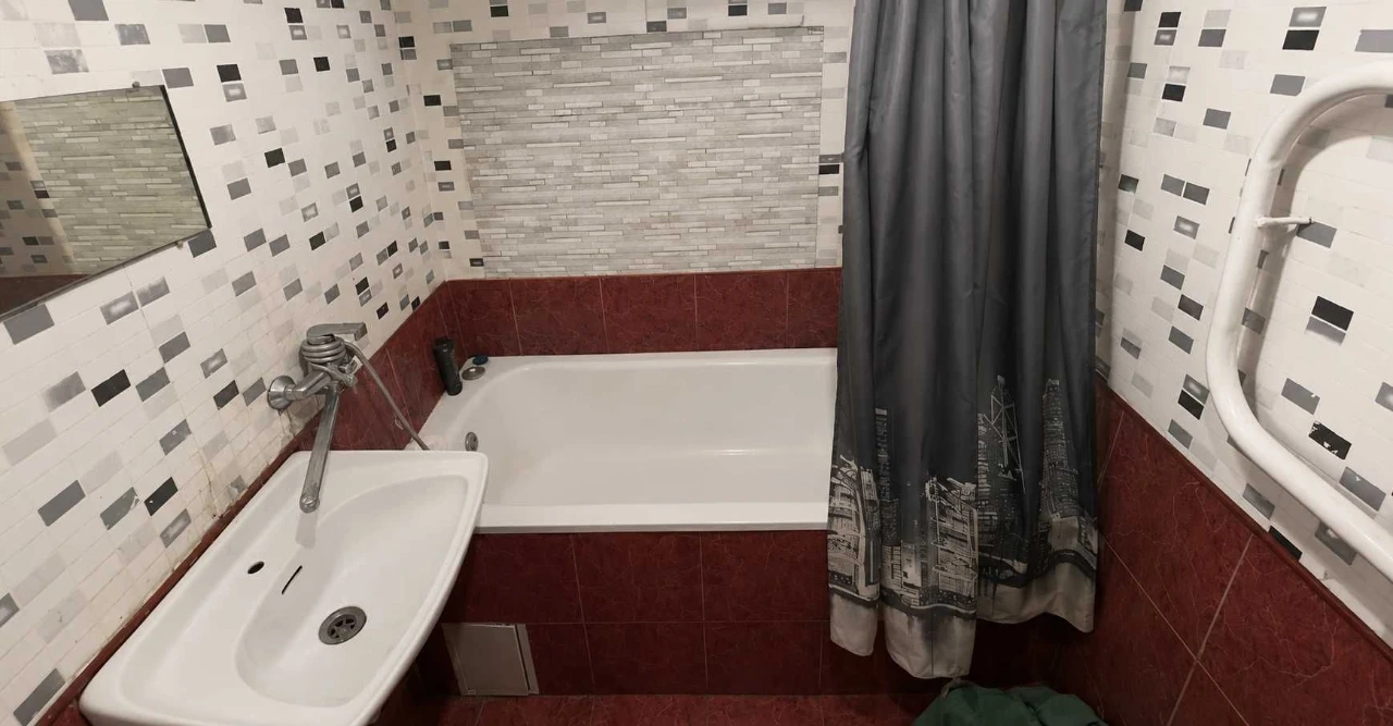 3-room apartment 67.8 m² | Refurbishment | Ecemarket district | Not corner