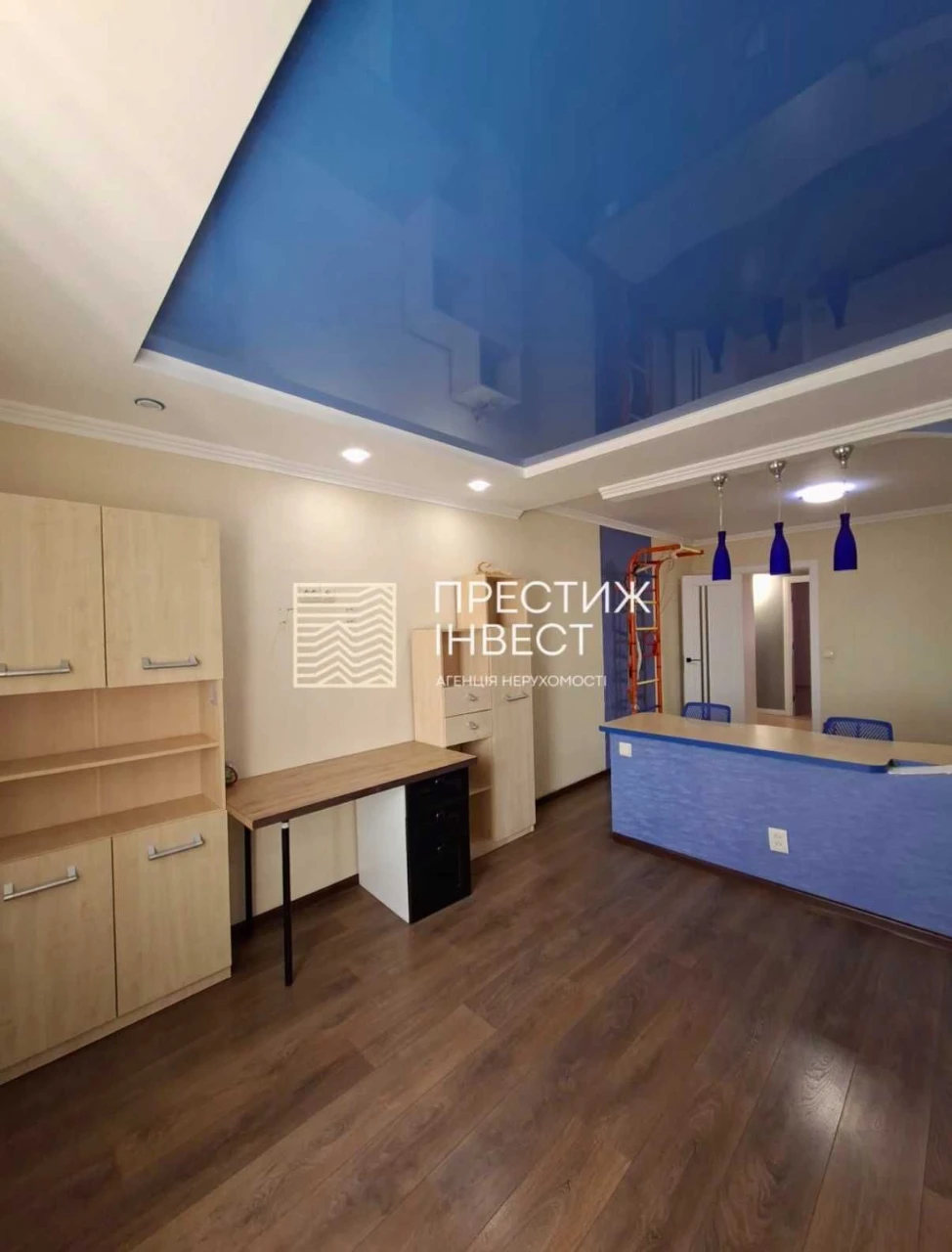 RESALE 2-bedroom apartment on Headovato Street