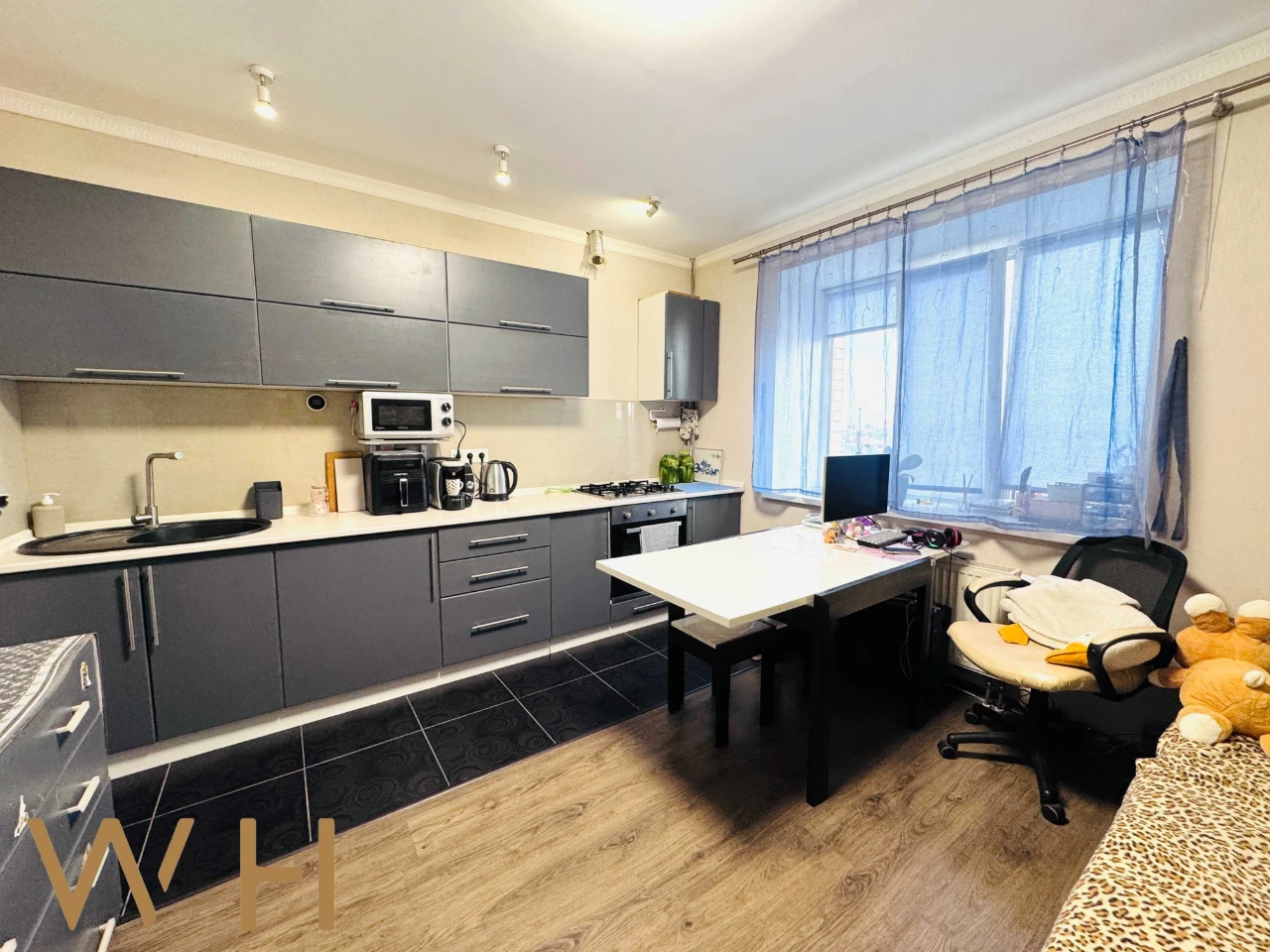 Продаж просторої 1 кімнатної квартири 54 м² в ЖК «Левада», м. Бориспіль