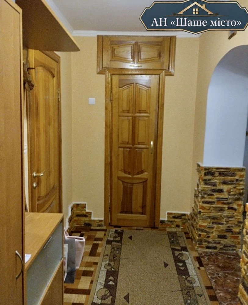 Продаж 2-кв 51.3 кв.м, район УМБ-17, м. Бориспіль, з меблями та технікою