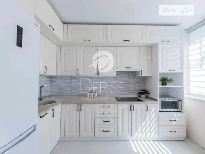 Продажа 2к квартиры 63 кв. м по ул. Академика Заболотного 15