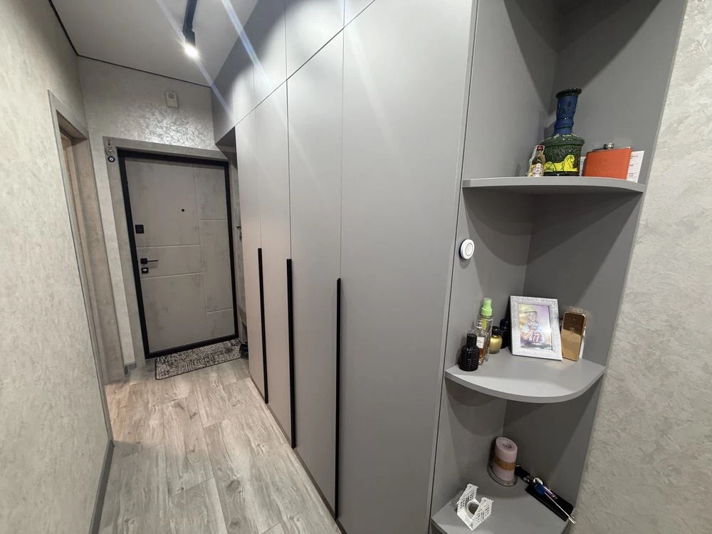 For Sale: 3-room apartment, Babkina Street 12, 4th floor/9, Eco district