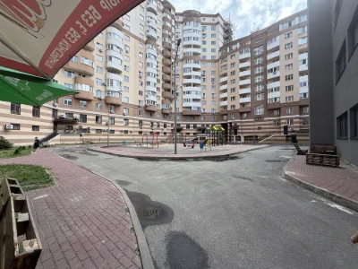 Продам 1-кімнатну квартиру 39 м2, 3/21-й поверх
