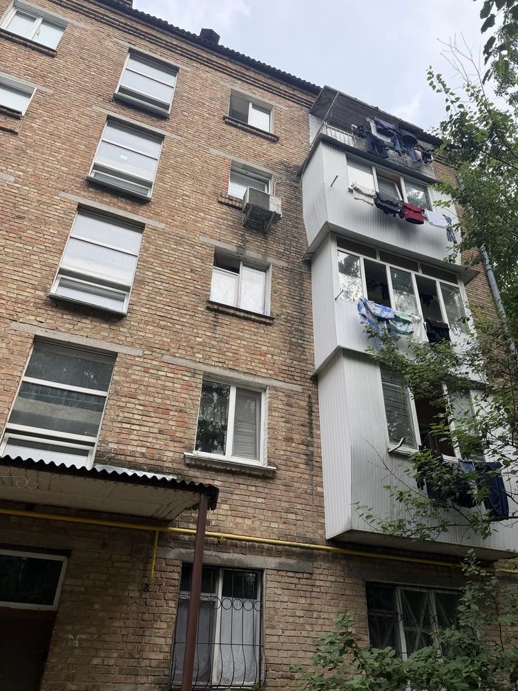 Sale of a 3-room apartment