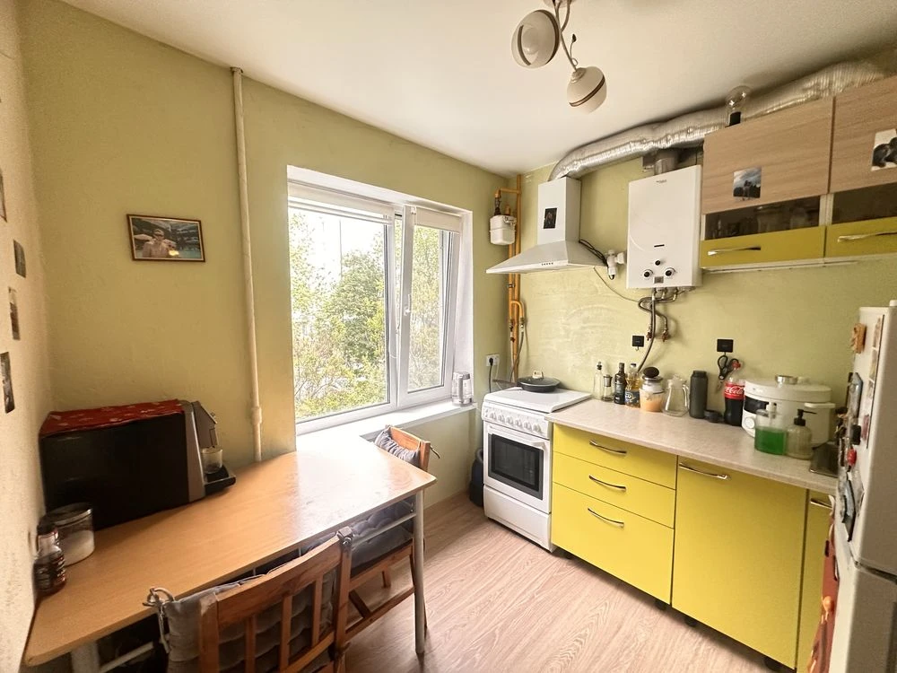 Продається 1 кімнатна квартира