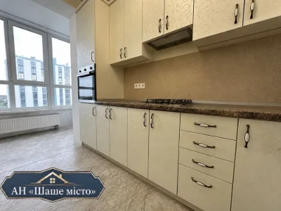 Продаж 1 кв 40 кв.м в ЖК «Скай Сіті» вул. Европейській.10 м.