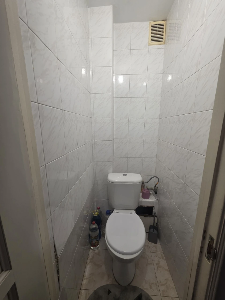Corner, enclosed area.