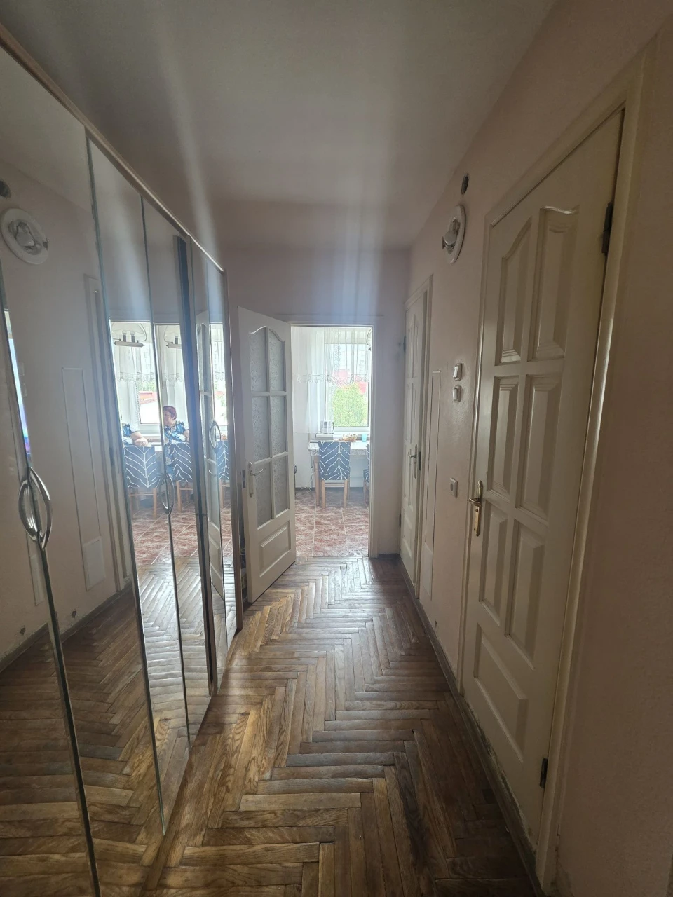 Corner, enclosed area.