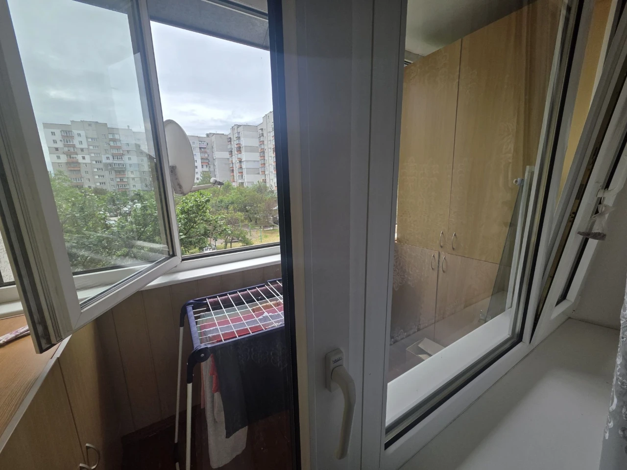 Corner, enclosed area.