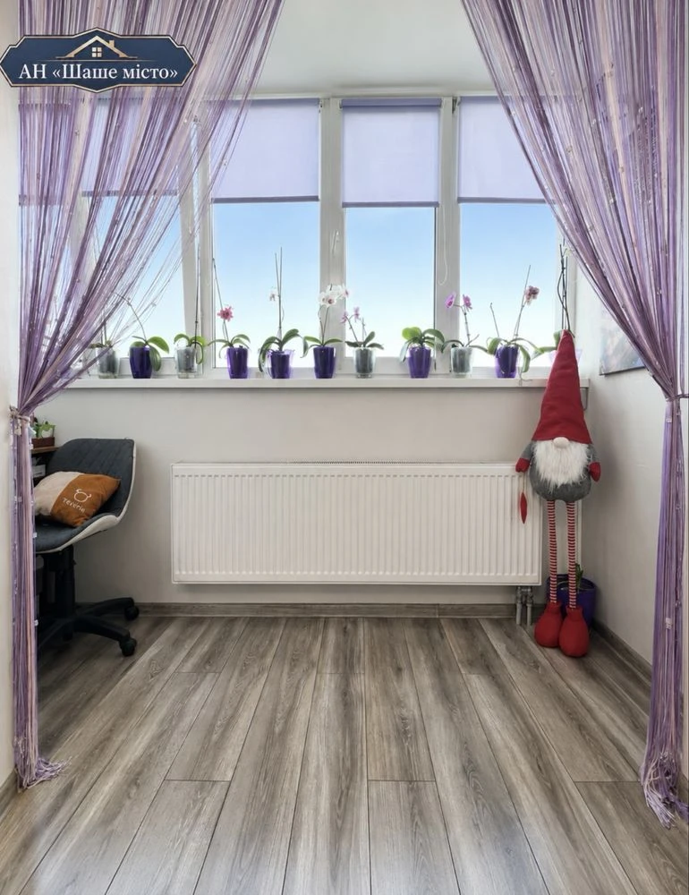 Продаж 3-кв  76 кв.м ЦЕНТР вул.Нова,31 Закрита територія Ком