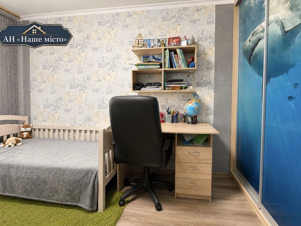 Продаж 3-кв  76 кв.м ЦЕНТР вул.Нова,31 Закрита територія Ком