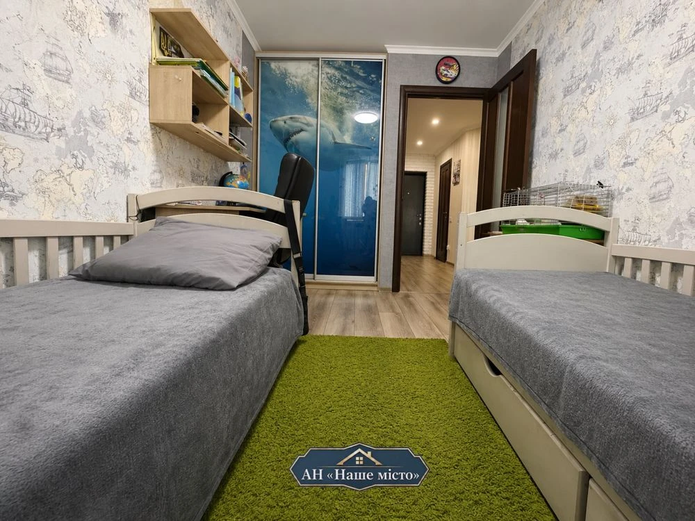 Продаж 3-кв  76 кв.м ЦЕНТР вул.Нова,31 Закрита територія Ком