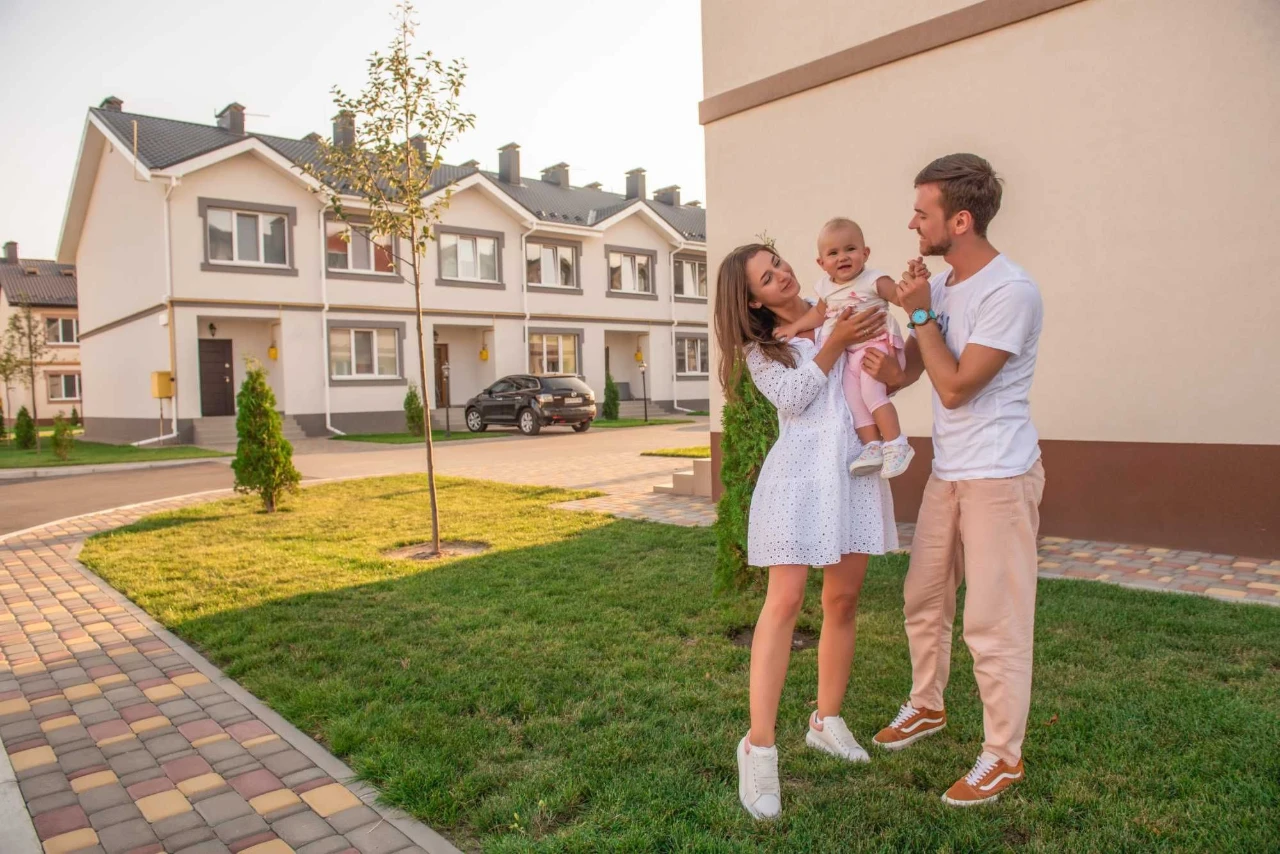 Продається 2-кімнатна квартира 80 м². Бориспіль. Газ. Продаж по сертифікату.