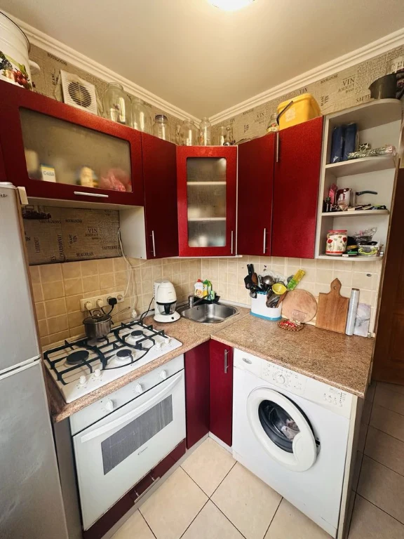 Продажа 1-комнатной квартиры 30 м² в центре Борисполя, ул. Нижний Вал