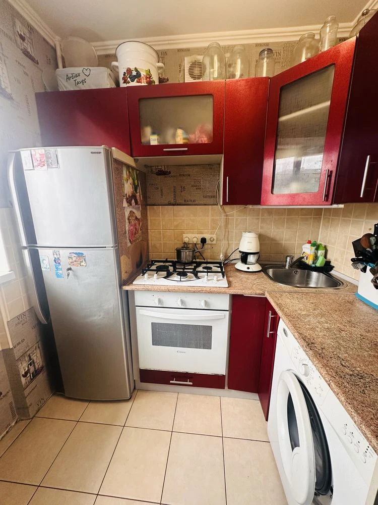Продаж 1к квартири 30м² в центрі Борисполя, вул. Нижній Вал