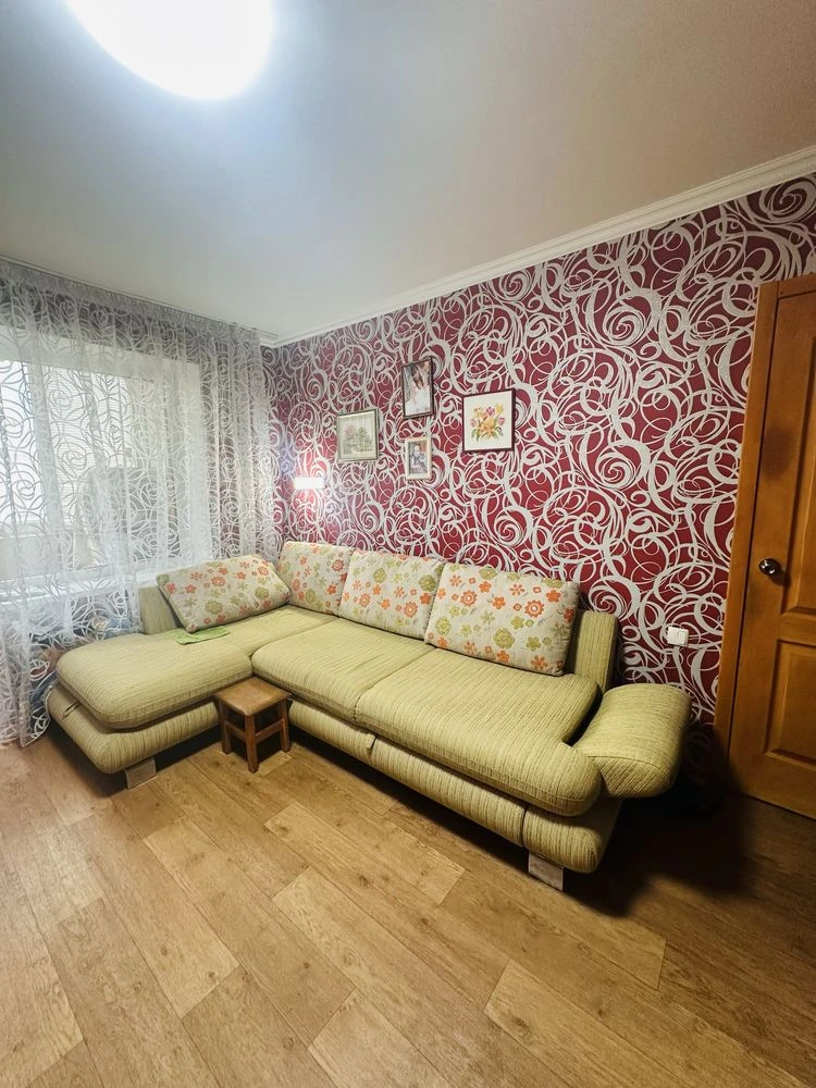 Продаж 1к квартири 30м² в центрі Борисполя, вул. Нижній Вал