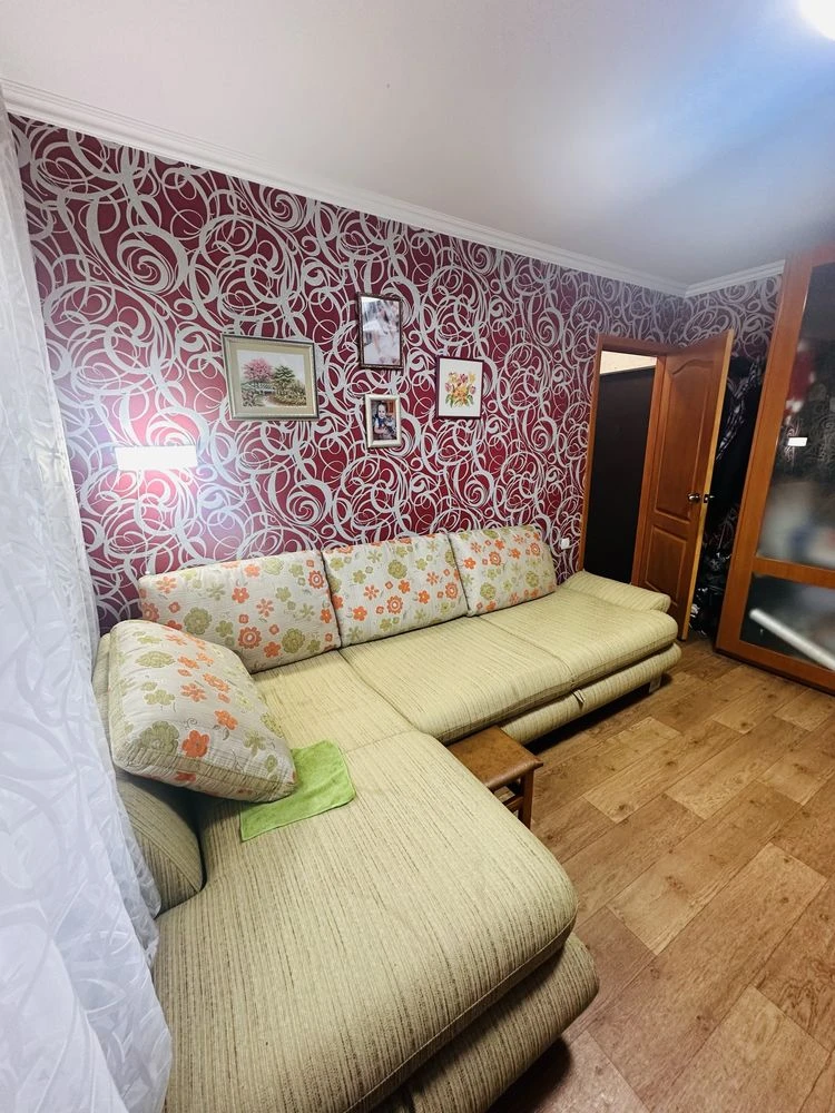 Продаж 1к квартири 30м² в центрі Борисполя, вул. Нижній Вал