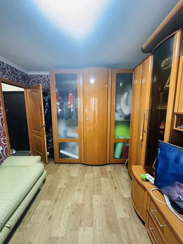 Продаж 1к квартири 30м² в центрі Борисполя, вул. Нижній Вал