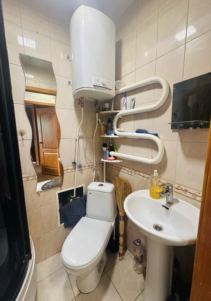 Продаж 1к квартири 30м² в центрі Борисполя, вул. Нижній Вал