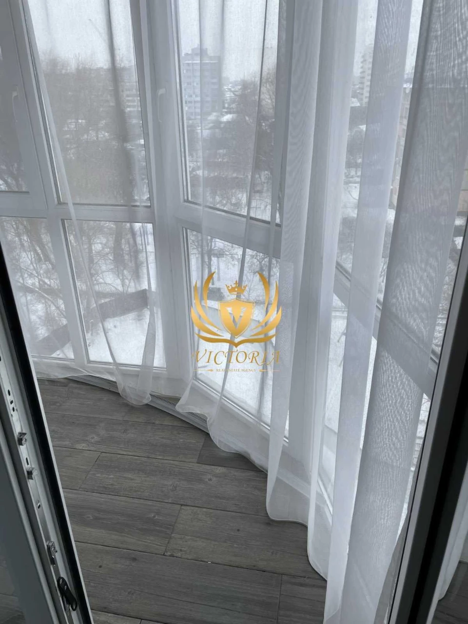 Продається чудова 3-кімнатна дворівнева квартира