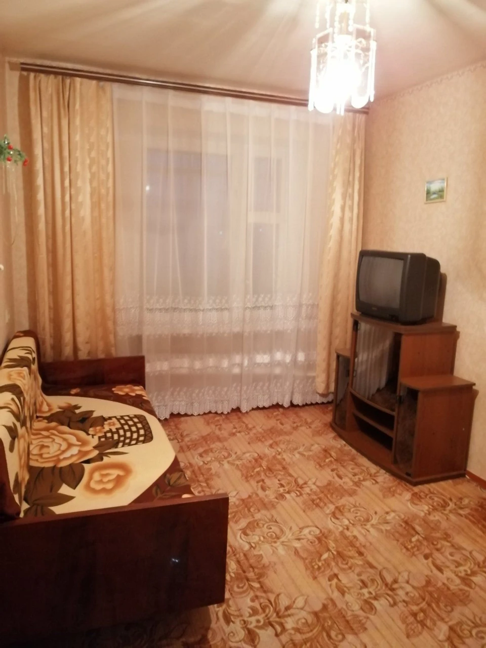 Продам  2 кім.квартир в центрі міста.