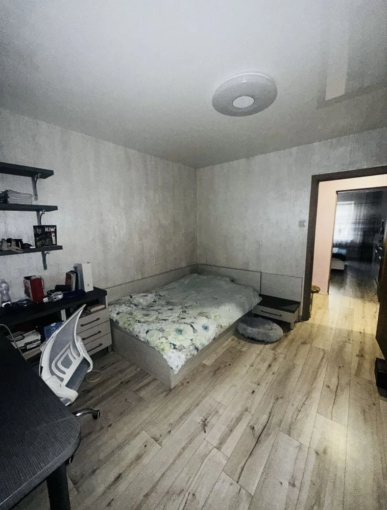 Продажа 4-комнатной квартиры 104 м² с ремонтом и мебелью