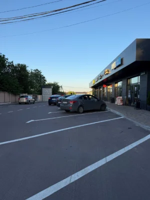 Продам 2-кімнатну квартиру, 73 м2, ціна 52000 дол. Власник