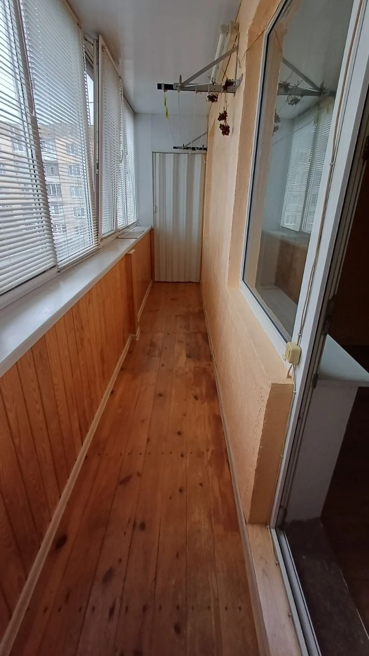Квартира, 2 комнаты, 51 м², город Борисполь, рядом с Эко-Маркетом.