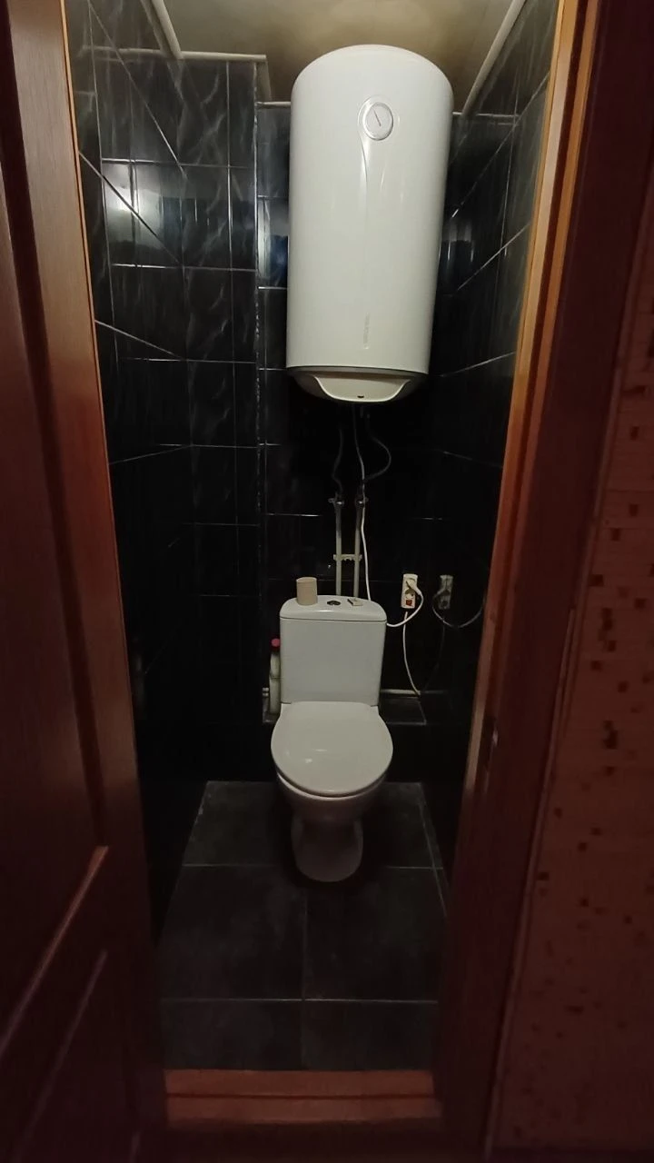 Квартира, 2 комнаты, 51 м², город Борисполь, рядом с Эко-Маркетом.
