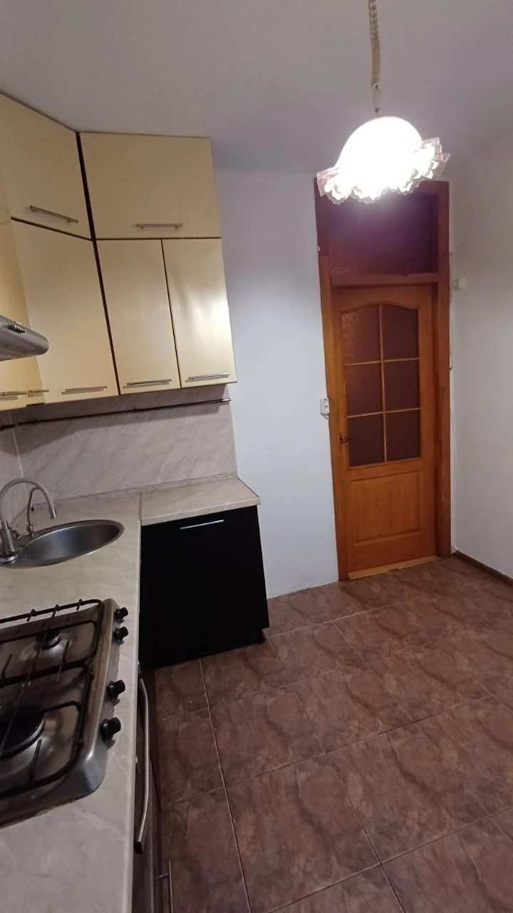 Квартира, 2 комнаты, 51 м², город Борисполь, рядом с Эко-Маркетом.