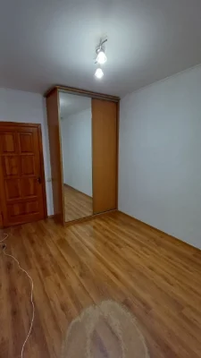 Квартира, 2 комнаты, 51 м², город Борисполь, рядом с Эко-Маркетом.