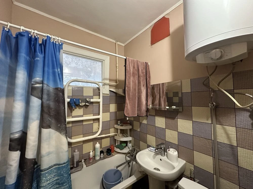 Selling 2-room apartment Borispol Sosmichetso Center 1 km