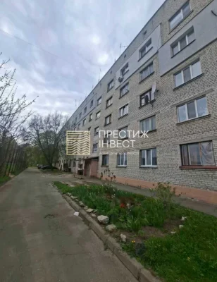 Продаж двокімнатного блоку в гуртожитку