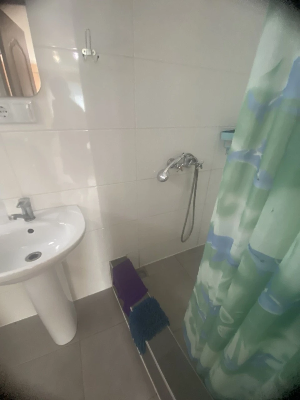 Sale of a 1-room smart apartment.