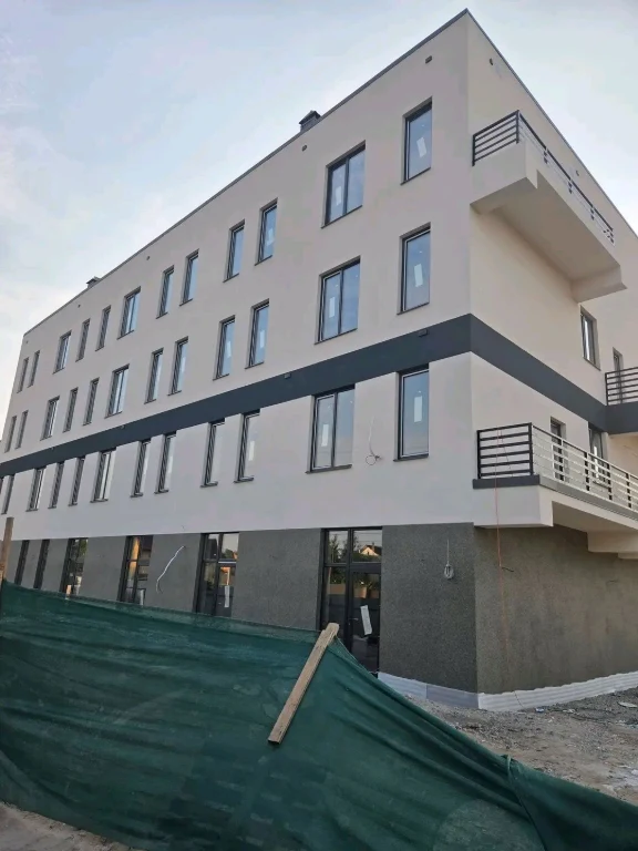 Продаж квартир по вул. Момота від забудовника