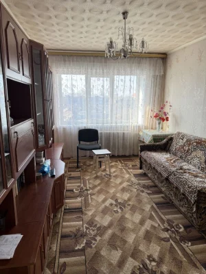 Продається 3-кімнатна квартира, К. Шлях 27