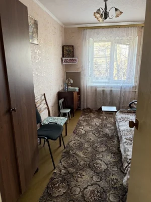 Продається 3-кімнатна квартира, К. Шлях 27