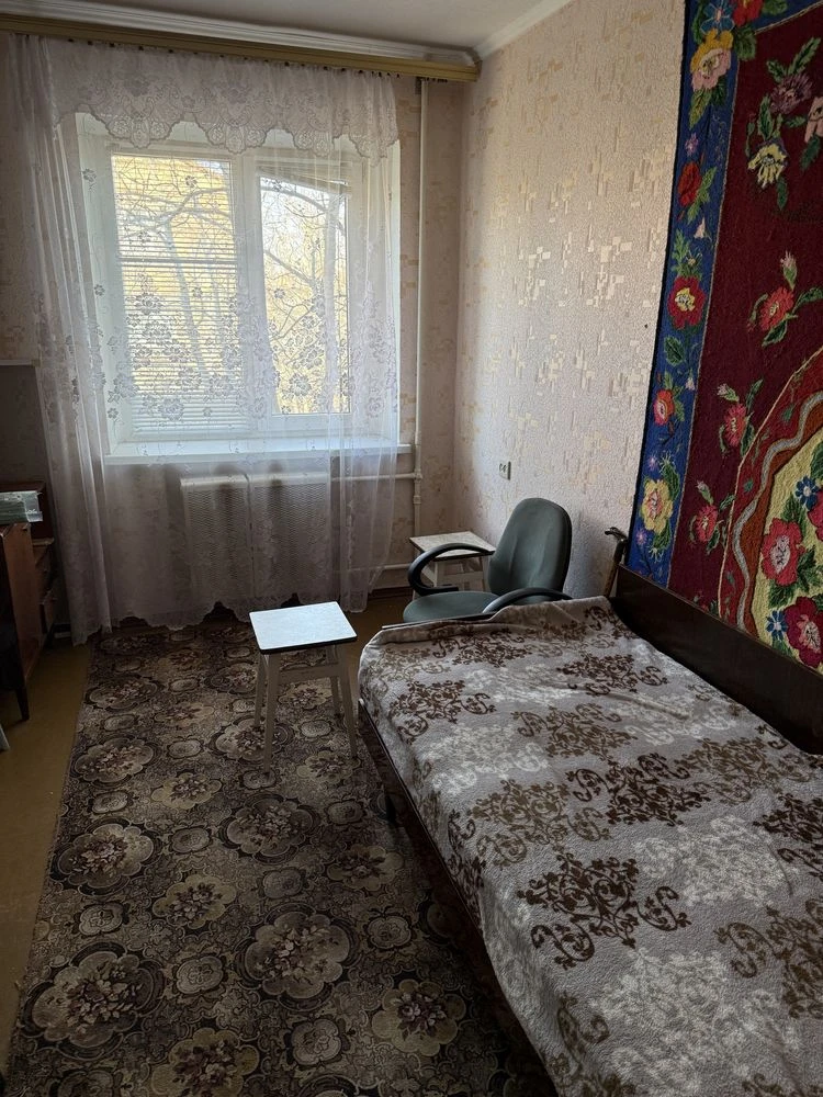 Продається 3-кімнатна квартира, К. Шлях 27