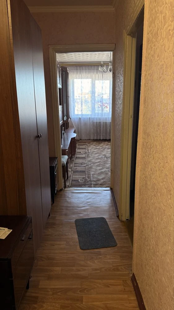 Продається 3-кімнатна квартира, К. Шлях 27