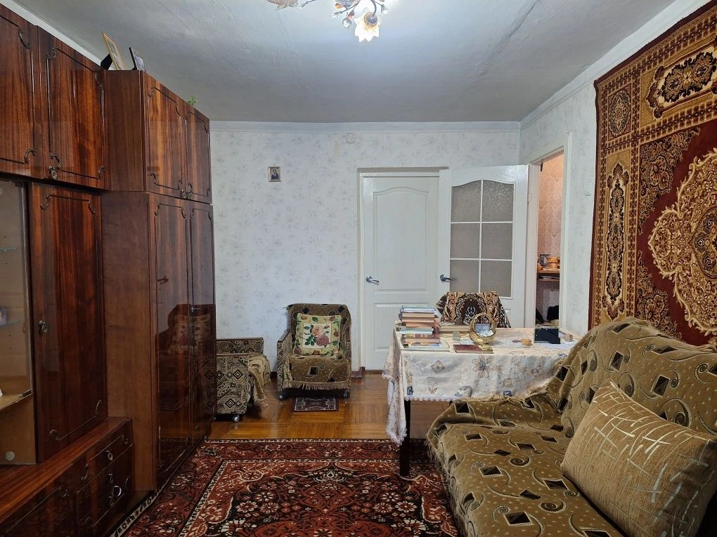 3-bedroom 60 m European 4, center of Borislav