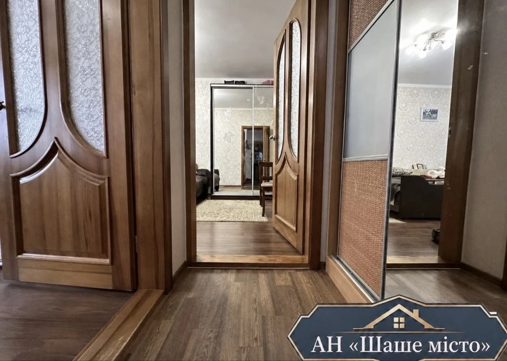 Sale of 2-room apartment at Babkina st. 12, 52 sq.m, 4/9 floor, good condition