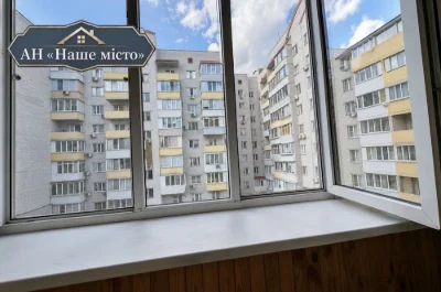 Sale of 2-room apartment at Babkina st. 12, 52 sq.m, 4/9 floor, good condition