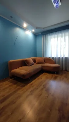 Продаж 3-квартиры Бабкина 87 м², 1-й этаж, евроремонт, мебель и техника
