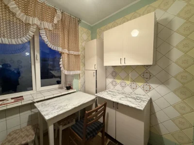 3-room apartment on Sobornyi, can be purchased through DERZPROGRAM