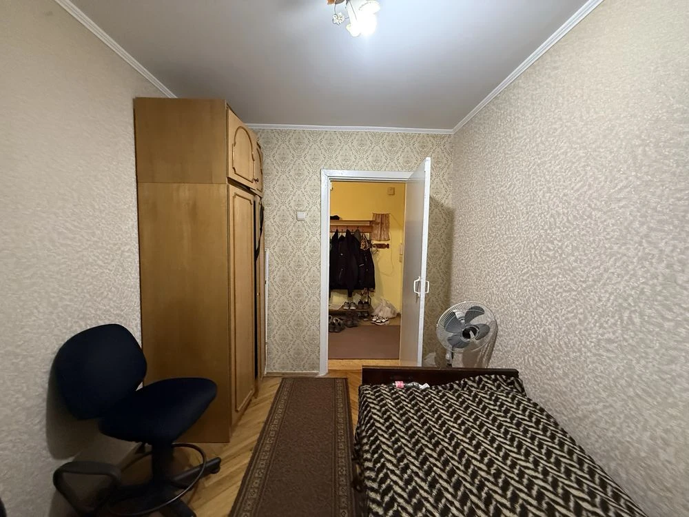 3-room apartment on Sobornyi, can be purchased through DERZPROGRAM