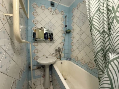3-room apartment on Sobornyi, can be purchased through DERZPROGRAM